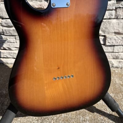 Fender Vintera '50s Telecaster with Maple Fretboard 2019 - Present - 2-Color Sunburst image 7