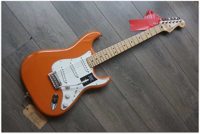 Fender ストラトキャスター　Capri Orange Fender Player Stratocaster Capri Orange エレキギター