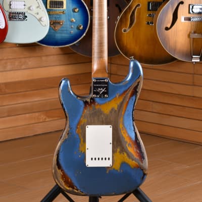 Fender Custom Limited Edition Roasted '60s Stratocaster Super Heavy Relic Lake Placed Blue over 3 Color Sunburst image 24