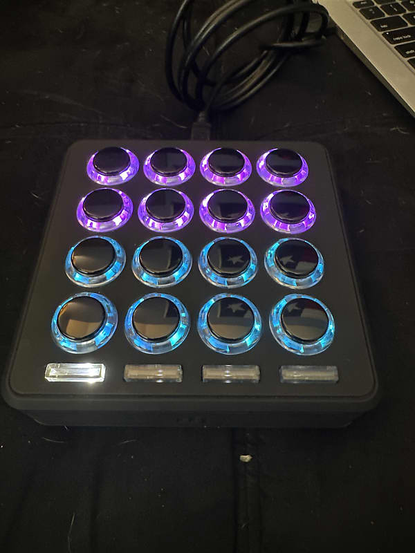 DJ TechTools Midi Fighter 3D (Black) - USB, Customizable