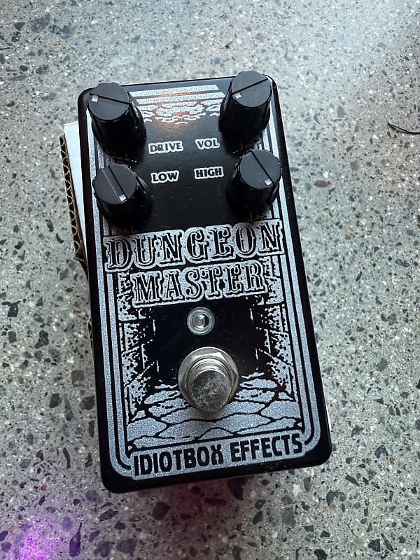 IdiotBox Effects Dungeon Master