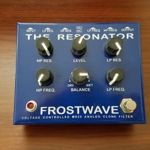 Frostwave Resonator 2000's Blue image 2