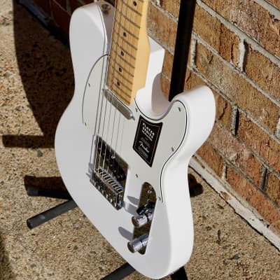 Fender Player Telecaster Maple Fingerboard Polar White image 4