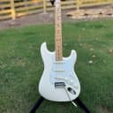 Fender American Professional Stratocaster with Maple Fretboard 2017 Olympic White - Free Shipping!