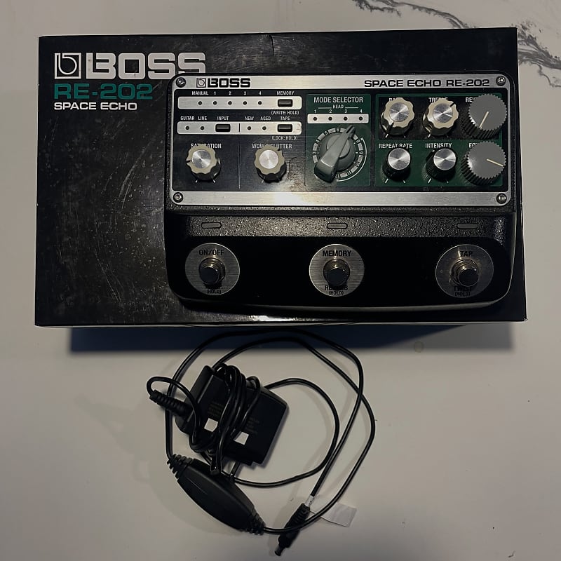 Boss RE-202 Space Echo