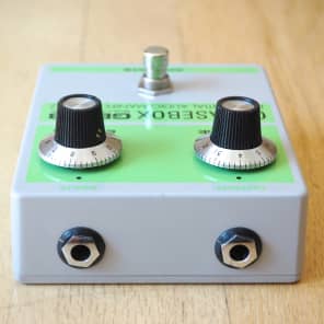 D*A*M Greasebox GB-83 Silicone Fuzz Boutique Guitar Effect Pedal