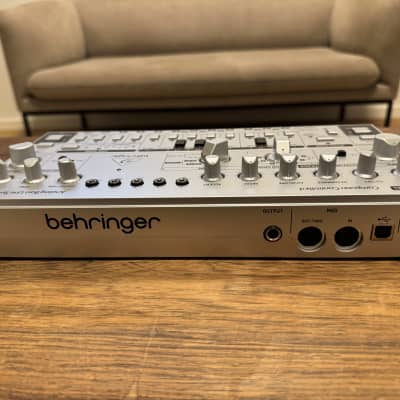 Behringer TD-3 Analog Bass Line Synthesizer 2019 - Present - Silver image 5