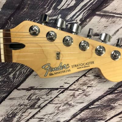 Fender Stratocaster 1999 Sunburst image 12