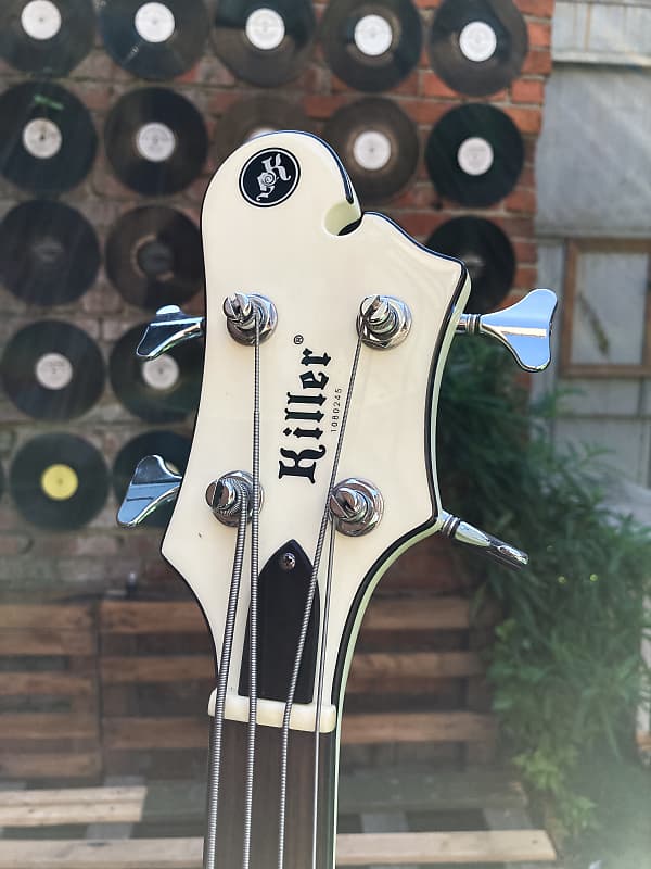 Killer Simmony Toshiyaモデル Dir En Grey Killer guitarsより、Toshiyaモデルの最新シグネチャーベース