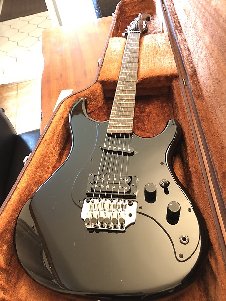 肌触りがいい 1980s Late 211 SE Yamaha Antique Reverb | Black ギター