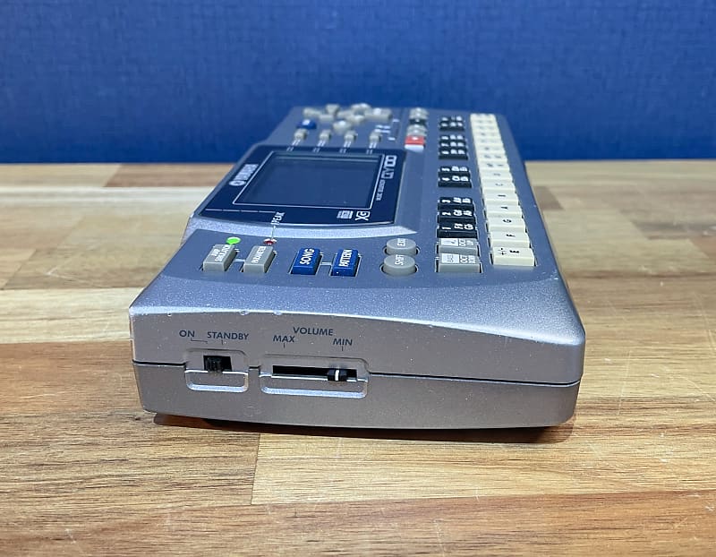 Yamaha QY100 Sequencer | Reverb