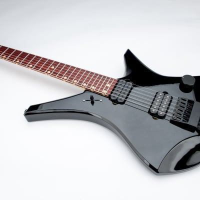 Downes Guitars Model 101H - Black headless 6-string image 6