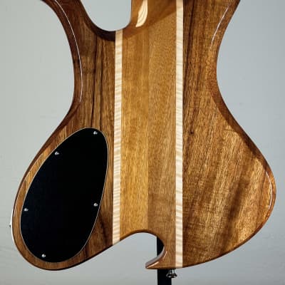 B.C. Rich Custom Shop Wave Koa 2024 image 7