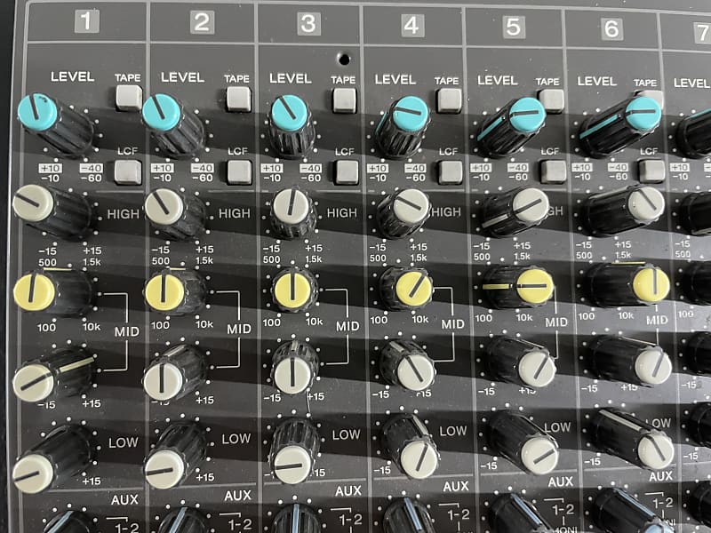 Sony SRP-V110 Audio Mixer | Reverb Sony SRP-V110 Audio Mixer | Reverb