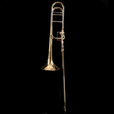 Bach 42F Stradivarius Professional Trombone - Infinity Axial Valve - Open  Wrap - Clear Lacquer