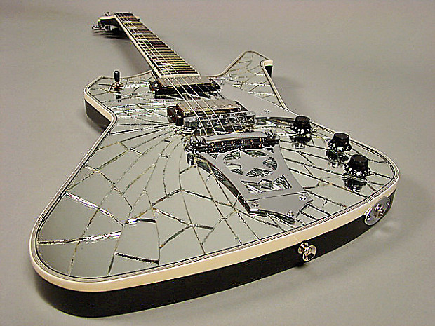 Washburn PS 2000 Paul Stanley Black Diamond 1999 Cracked
