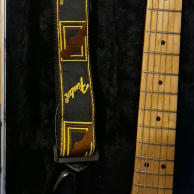 Fender Standard Stratocaster Maple Fretboard 2009 - Sunburst image 5