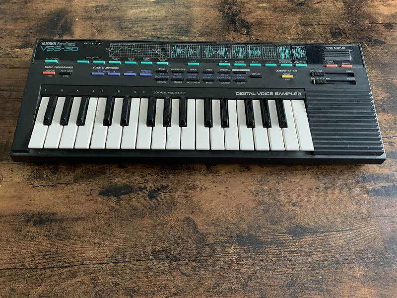 鍵盤楽器 YAMAHA VSS-30 Yamaha VSS-30 PortaSound Digital Voice Sampler Vintage