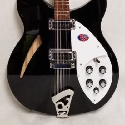 Rickenbacker 330/12 Jetglo 12 String Electric Guitar Thinline semi-acoustic, 24 fret, 2 pickups, (33 image 6