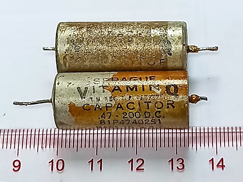 Matched pair SPRAGUE VITAMIN Q paper in oil capacitor 0.047uF 200V image 1