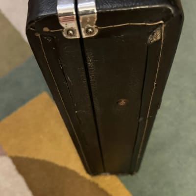 Aria Pro 2 Mockingbird vintage case with red interior 1982 - Black image 9