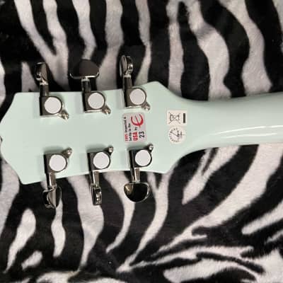 Epiphone Power Player Les Paul Ice Blue