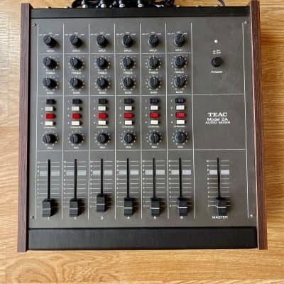 Seck Model 122 MKii Analogue 12 Channel Mixing Desk | Reverb