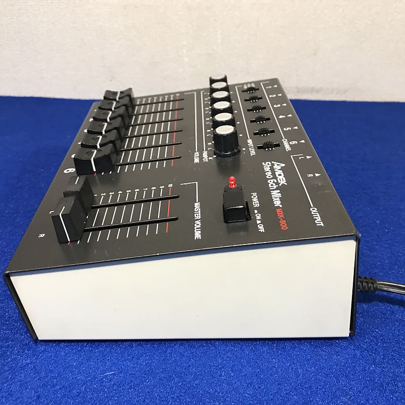 Awesome Amdek MXK-600 (Roland) 6 channel stereo mixer- Sweet size and tons  of control. | Reverb UK