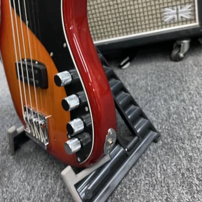 Fender Deluxe Dimension Bass IV 2013 image 6