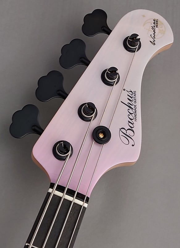 WOODLINE-HOLLOW4 FUYUZAKURA WSE'23/E | Deviser ｜株式会社