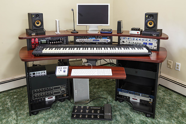Omnirax OmniDesk Audio Video Workstation Reverb Denmark