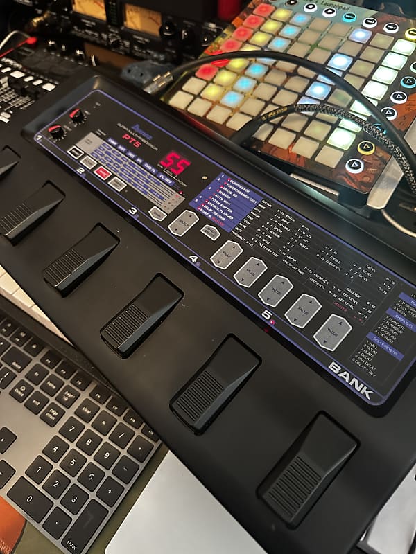 Ibanez PT5 80s Multi Effect pedal CLEAN Reverb