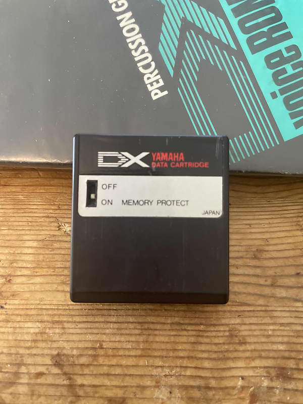 Yamaha DX7 Data RAM Cartridge image 1
