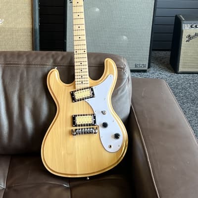 Eastwood Sidejack Series Univox Hi Flier Basswood Body Bolt