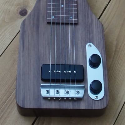 Woodsville Chicago 51 Lap Steel - Walnut, with Padded Gig Bag image 5