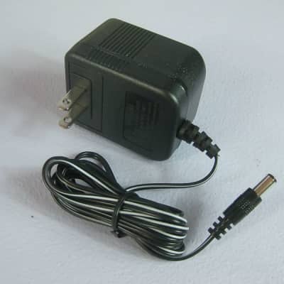 Jameco Power supply Roland AX-7  MC-303 Boss SP-202 compatible  9 Volt 9VDC  1000mA AC Adapter