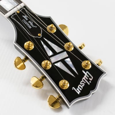Gibson Custom Les Paul Custom - Ebony with Ebony Fingerboard image 8