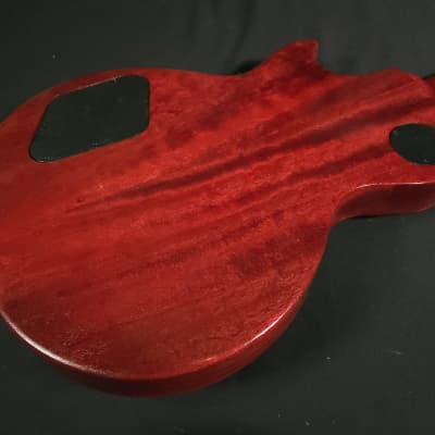 Gibson Les Paul Studio without Fretboard Binding 2019 - Wine Red image 5