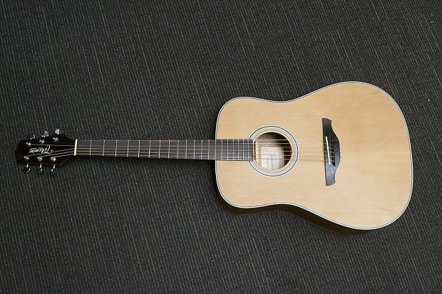 Takamine GS330S Dreadnought Acoustic Solid Cedar Top Natural Satin