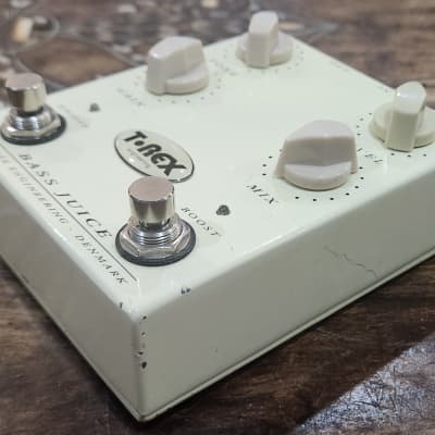 T-Rex Bass Juice Bass Distortion/Fuzz/OD Pedal 2000s Denmark