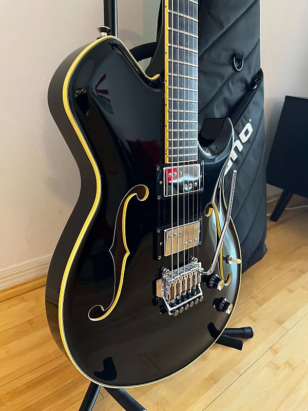 RARE MIJ Yamaha Wes Borland CV820WB w/ Mono Vertigo Bag 2008 RARE MIJ Yamaha Wes Borland CV820WB w/ Mono Vertigo Bag 2008