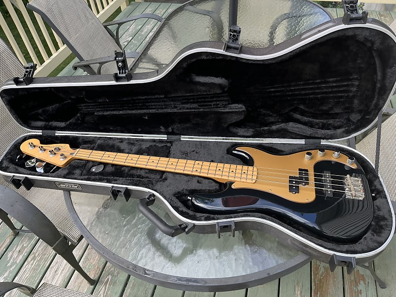 Fender Deluxe Active Precision Bass Special | Reverb