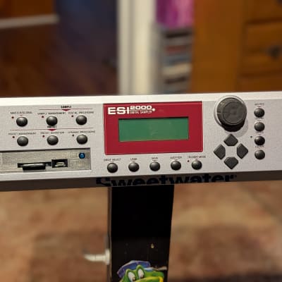 E-mu ESI 2000 Digital Sampler w/ ZuluSCSI SD