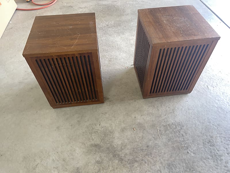 Realistic Optimus 4 way 1969 Wood rare  			