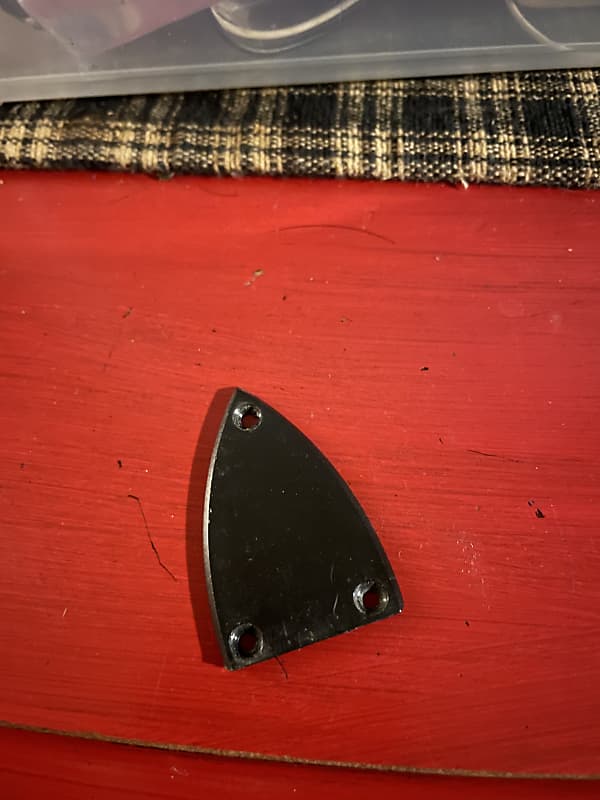All parts Truss rod cover image 1