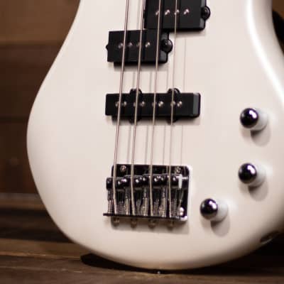 Ibanez GSRM20 Mikro 4-String Bass, Pearl White image 5