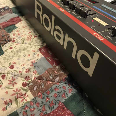 Roland Juno-106 61-Key Programmable Polyphonic Synthesizer 1984 - 1985 - Black image 10