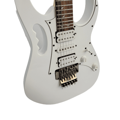 Ibanez Steve Vai Signature 6-String Electric Guitar White (JEMJRWH) image 3