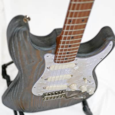 Offbeat Guitars "Model S" Catalpa Body, Roasted Maple Neck, EMG DG20 P/Us, Kluson Tremolo and Tuners image 5