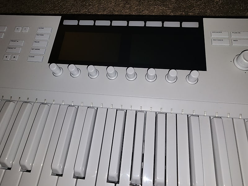 Native Instruments Komplete Kontrol S61 MK2 Vapor Gray | Reverb